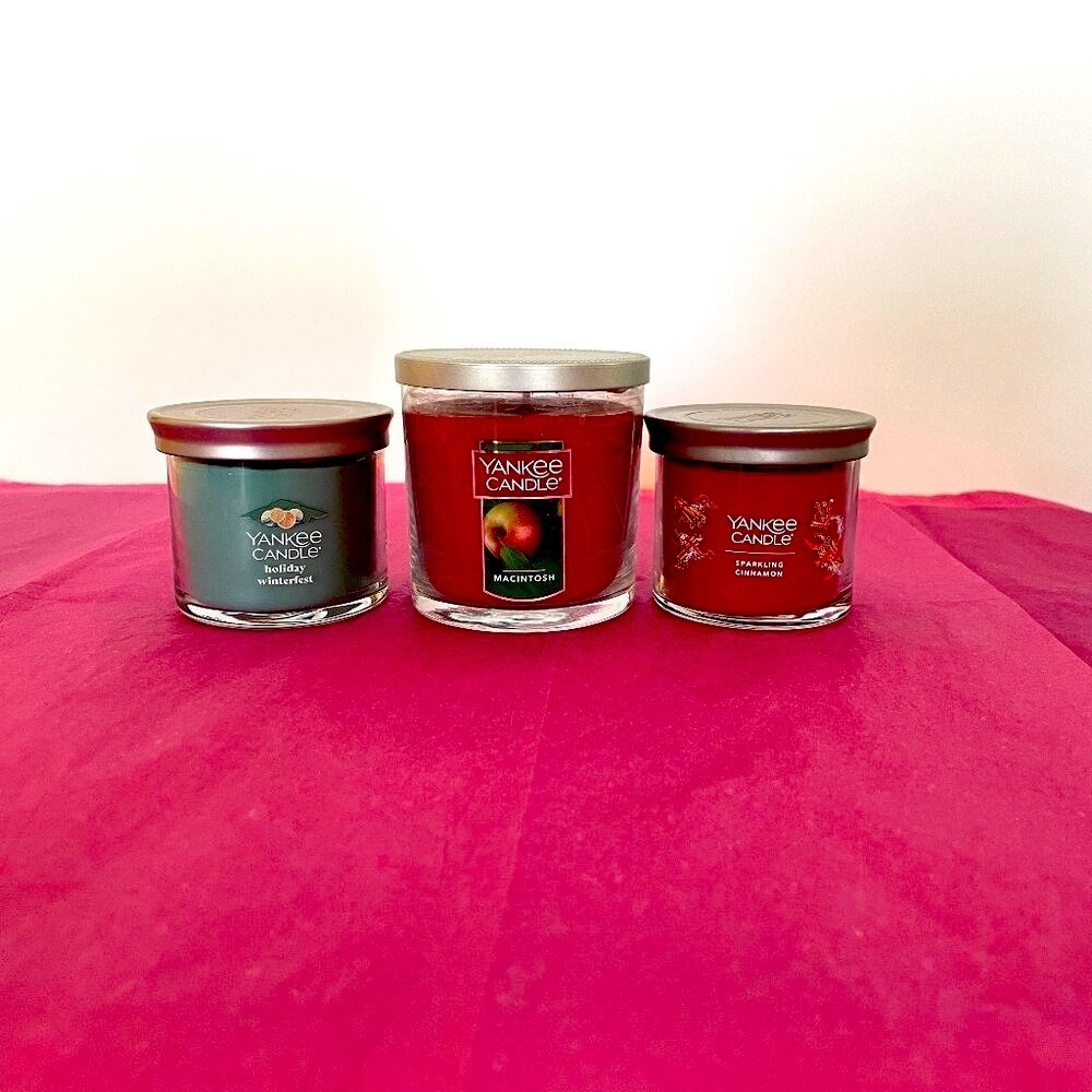 Yankee Candle 3 Fragrance Delight -Sparkling Cinnamon, Holiday Winter, Macintosh